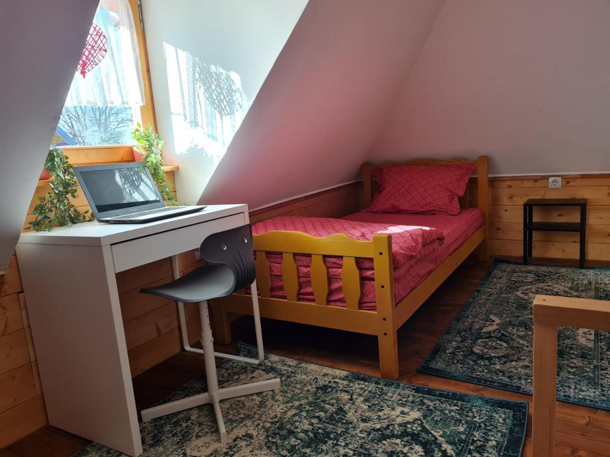 Art Village Kremna Екстериор снимка